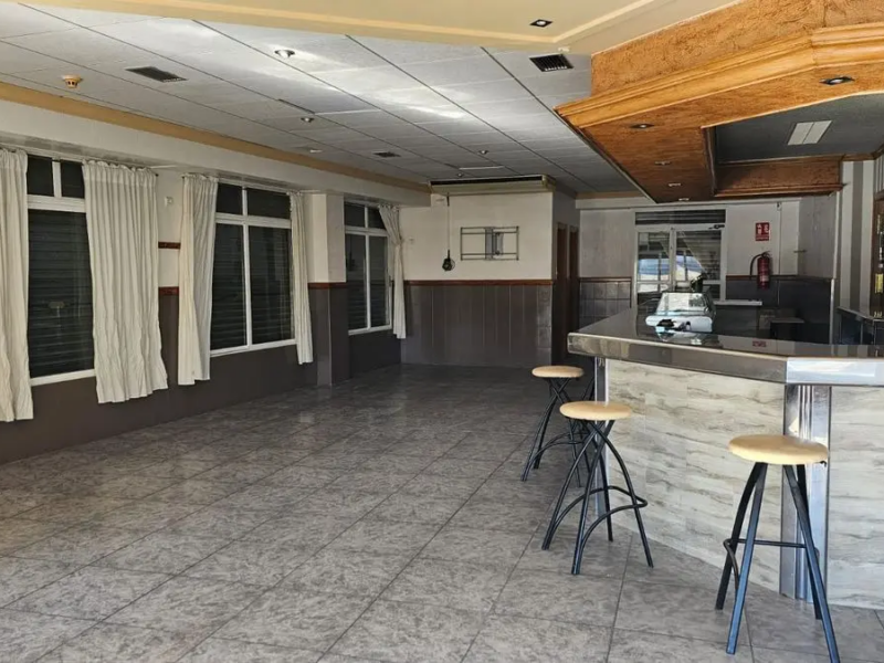 Venta de local + vivienda en Benejúzar, Alicante