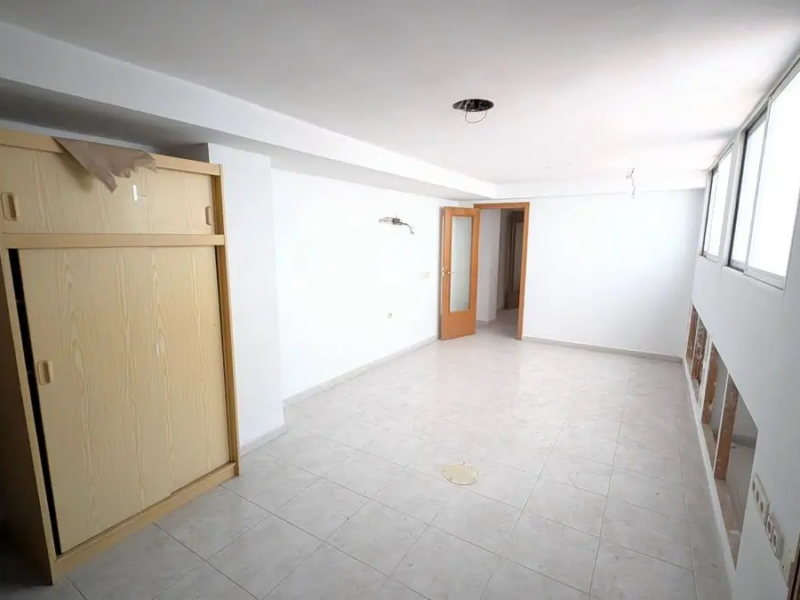 Local comercial en venta - Alicante