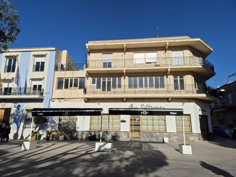 Edificio en venta en Cox (Alicante)