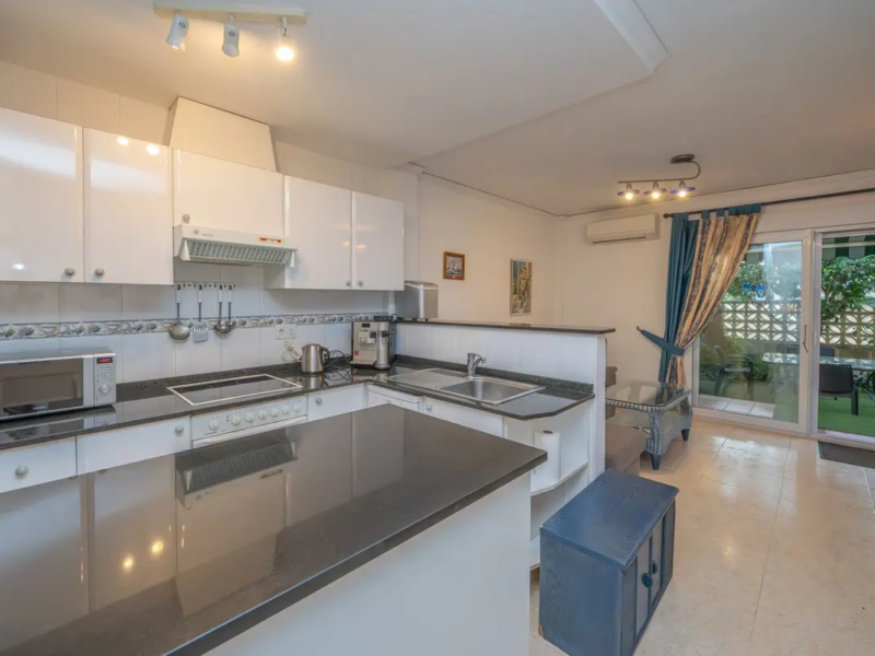 Chalet adosado en venta en els Poblets, Alicante