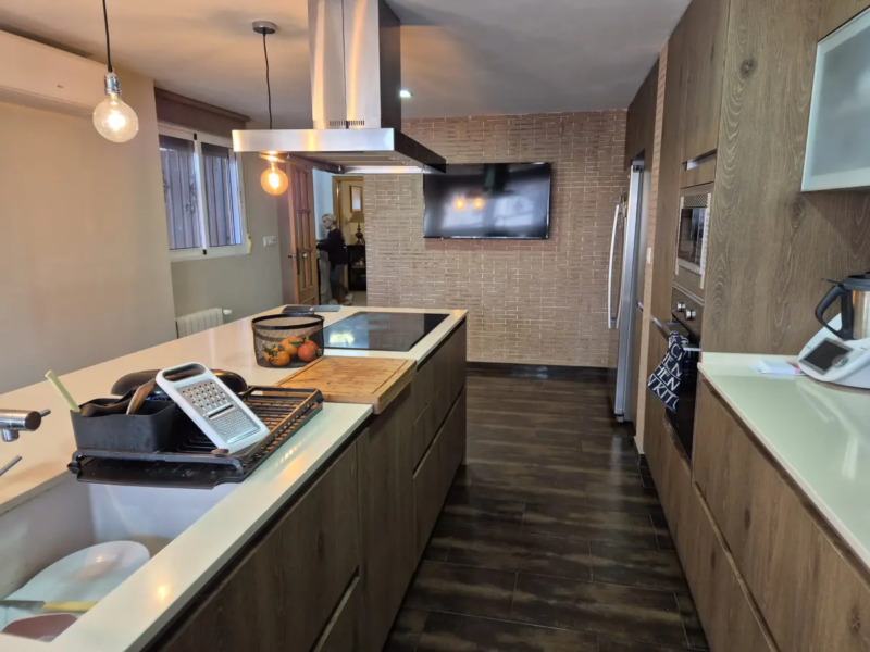 Chalet en venta en Mutxamel, Alicante