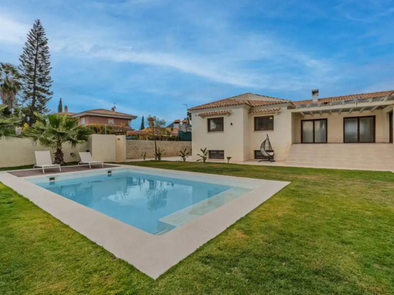 Chalet Independiente en Venta - Mutxamel