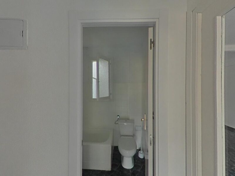 🏠 Piso de 3 dormitorios en Elda – Excelente ubicación, buena conexión y precio asequible